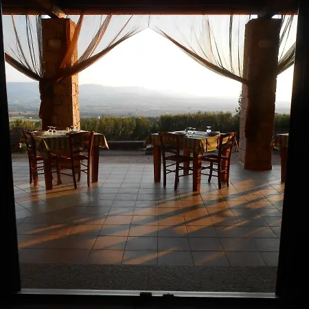 Agriturismo Lu Nibaru منزل ريفي باديسي